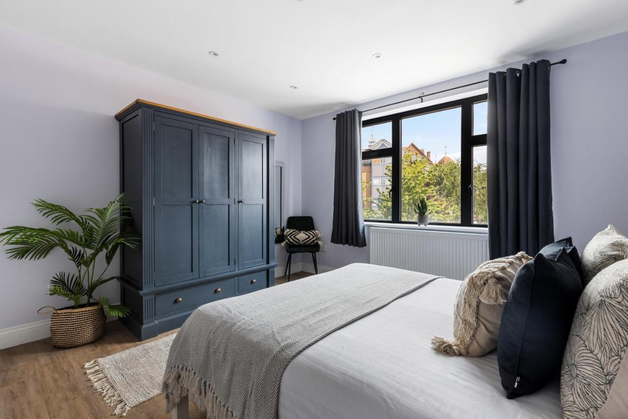 Stylish & Spacious 3 Bed Apartment With Fast Wifi, Close To Tube & Wembly London Exterior foto